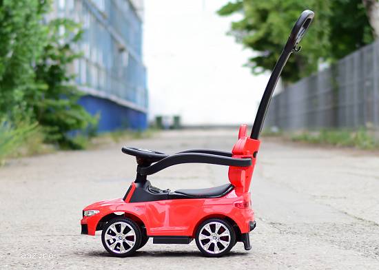 PROMO Masinuta cu maner,   2 in 1,   pentru copii,   BMW M5,   PREMIUM