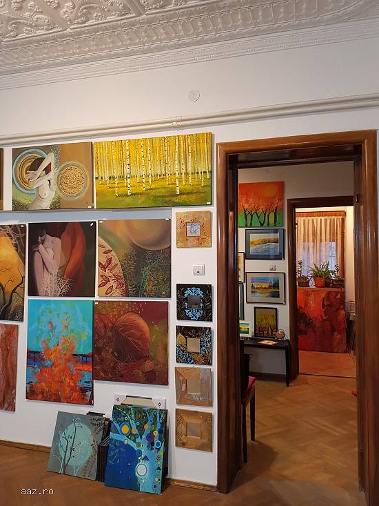 Tablouri și obiecte decorative