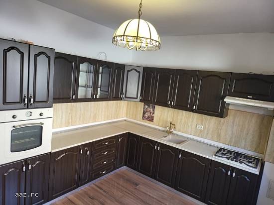 Vila Pantelimon,   550mp teren,   180mp utili,   recent renovata,   190.000euro