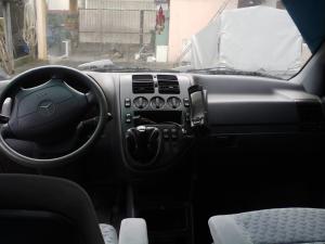 Vand Mercedes V230