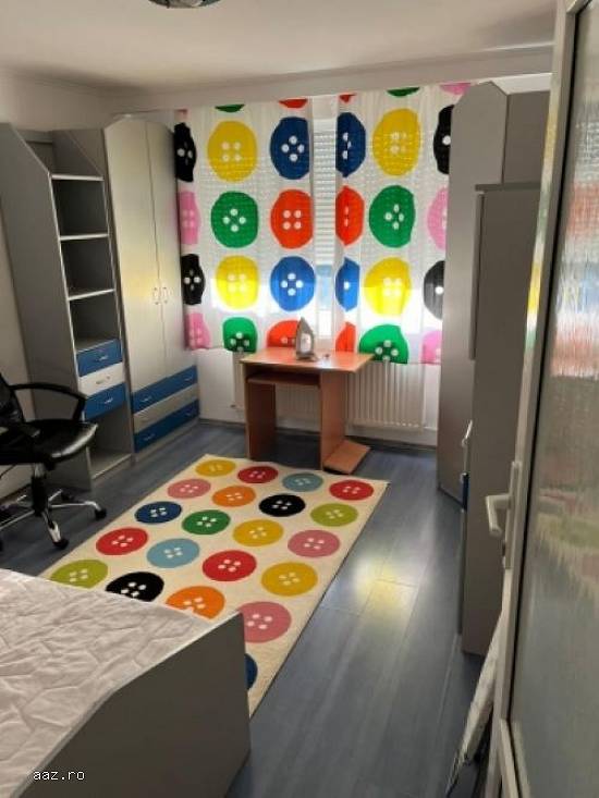Apartament 4 camere semidecomandat Drumul Taberei,   Valea Ialomitei,   72mp,   120.000 euro