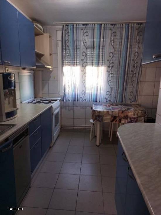 Apartament 4 camere semidecomandat Drumul Taberei,   Valea Ialomitei,   72mp,   120.000 euro