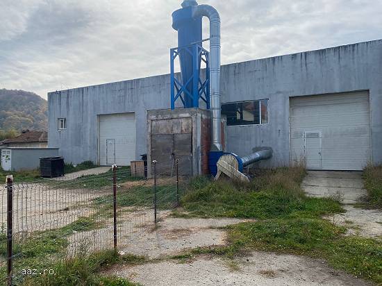 Proprietatea imobiliară - teren si constructii,   loc. Campulung,   jud. Arges.