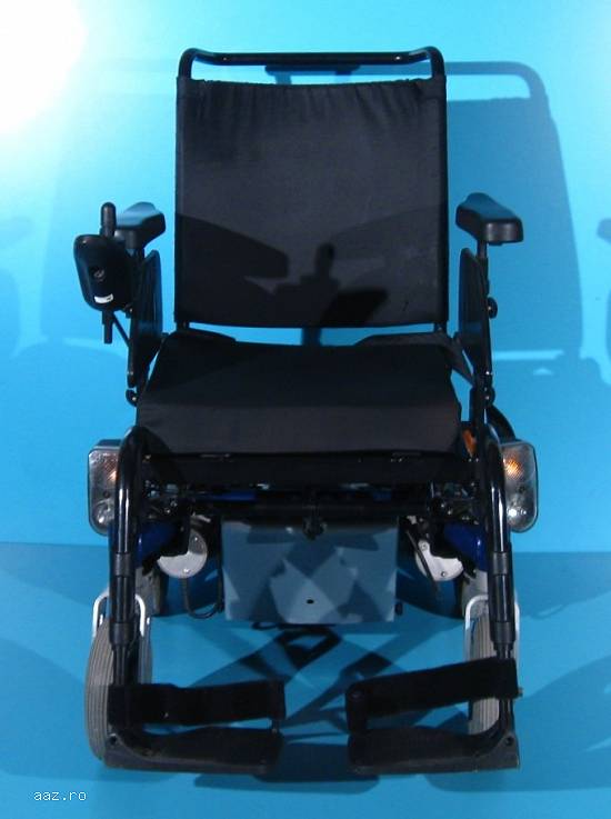 Carucior electric  handicap Invacare Dragon  6 kmh