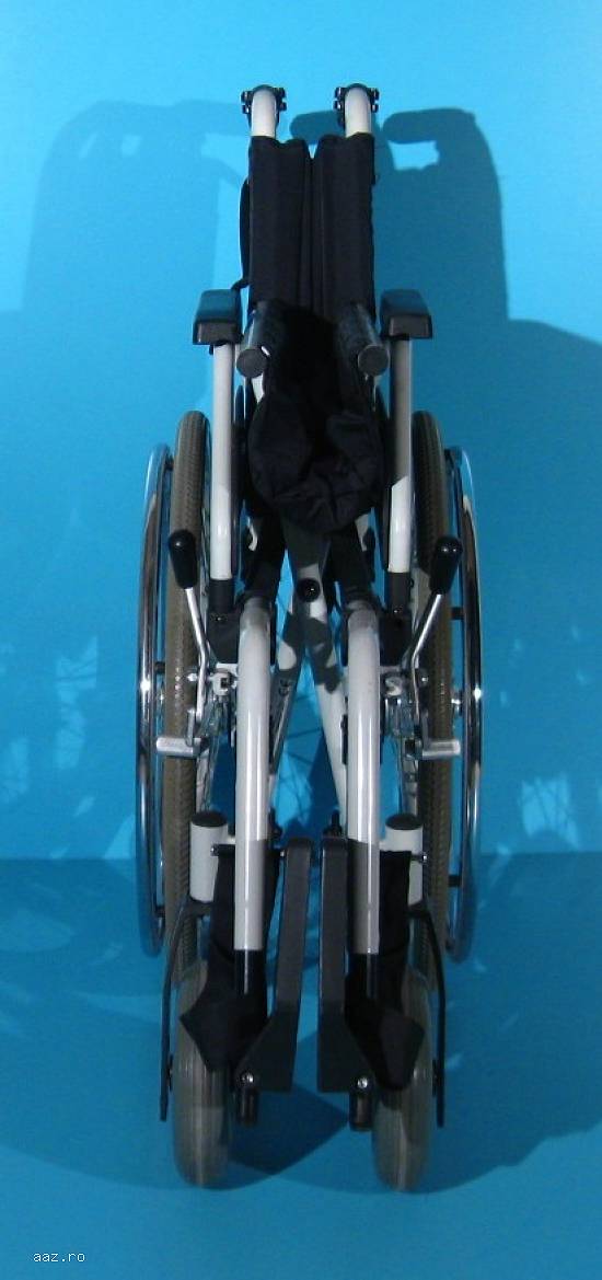 Carucior dizabilitati  BB  latime sezut 43 cm