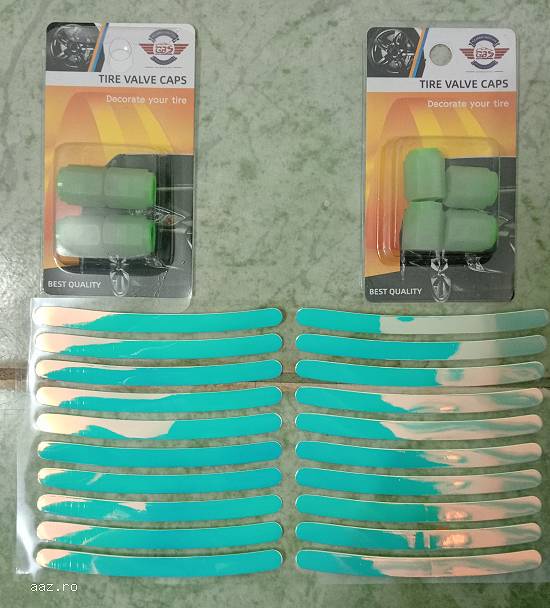 Set parfum ,   ornamente jante ,   protectii usi auto