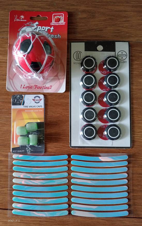 Set auto protectii usi,  parfum,  capacele ventilie plus ornamente roti Florescente