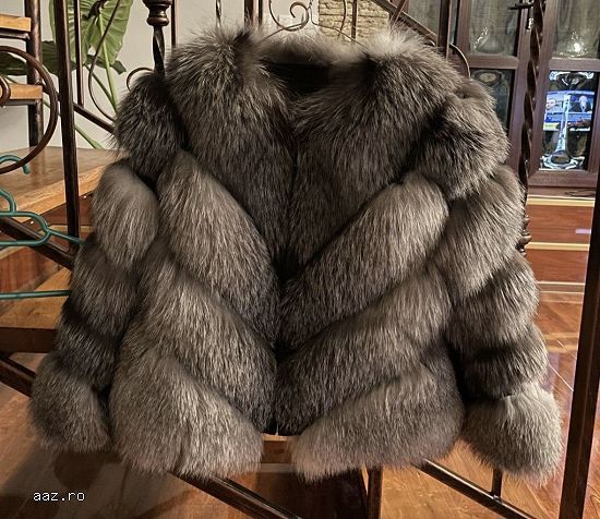Haină de blană vulpe argintie