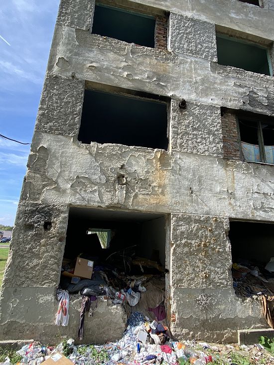 - BLOC GARSONIERE 2 (TEREN + CONSTRUCȚIE) -