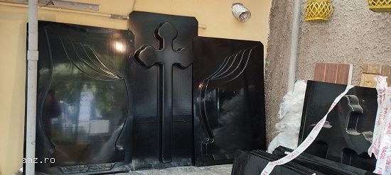 Vând matrițe ABS pentru turnat cruci și gard