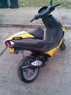 vand aprilia sr2 an 98