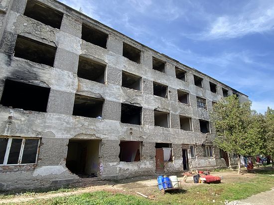 BLOC GARSONIERE 2 (TEREN - CONSTRUCȚIE)