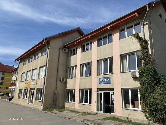CLĂDIRE CENTRU DE AFACERI (GRĂDINIȚĂ - CREȘĂ)