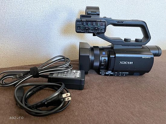 Sony PXW-X70,   Sony PXW-Z90