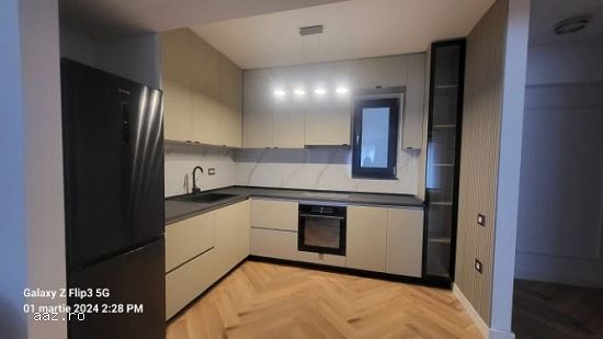 Inchiriez apartament 2 camere semidecomandat,   Pipera,   71 mp,   950euro