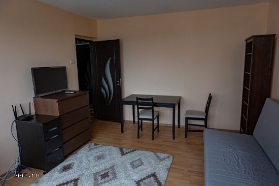 Inchiriez apartament 2 camere decomandat,   Dimitrie Cantemir,   50 mp,   550euro