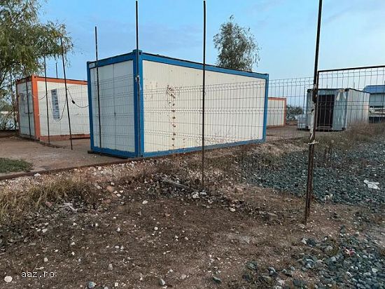 Lot 1 - 6 Containere