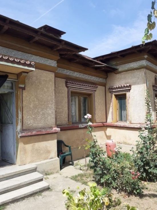Casa,  4 camere,  constructie 1950,  teren 3500mp,  Comuna Cosoba,  48.900euro