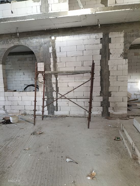 Electrician cu experiență
