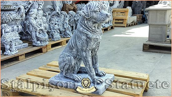 Statuetă câine rottweiler,    din beton,    model S12.