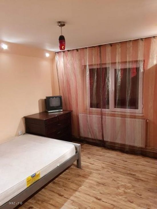 Apartament 2 camere,   60mp,   Rovinari,   zona P-uri,   35.000euro
