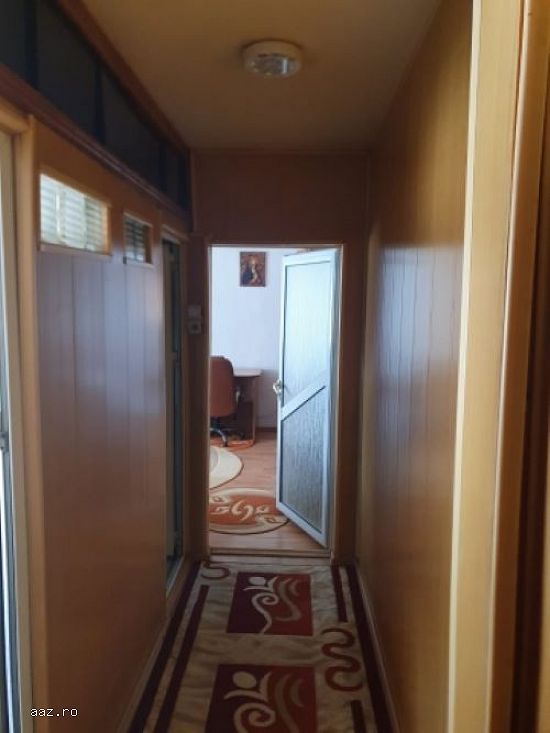 Apartament 2 camere,   48mp,   Targu Jiu,   zona Spiru Haret,   67.000euro