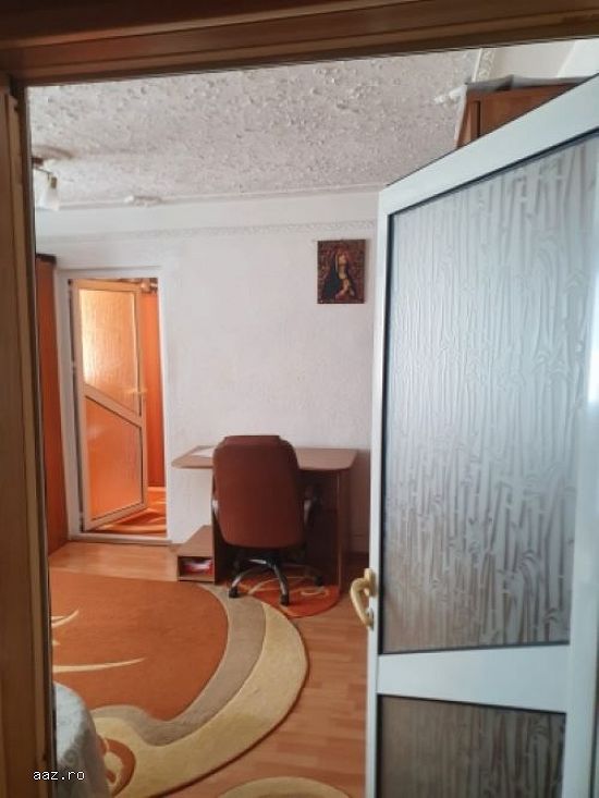 Apartament 2 camere,   48mp,   Targu Jiu,   zona Spiru Haret,   67.000euro