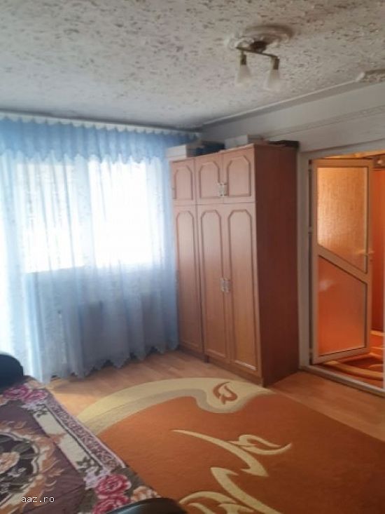 Apartament 2 camere,   48mp,   Targu Jiu,   zona Spiru Haret,   67.000euro