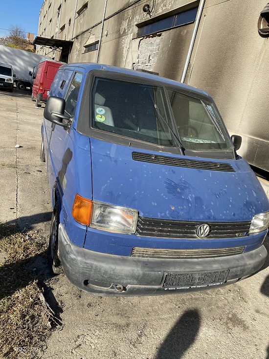 VOLKSWAGEN TRANSPORTER!!