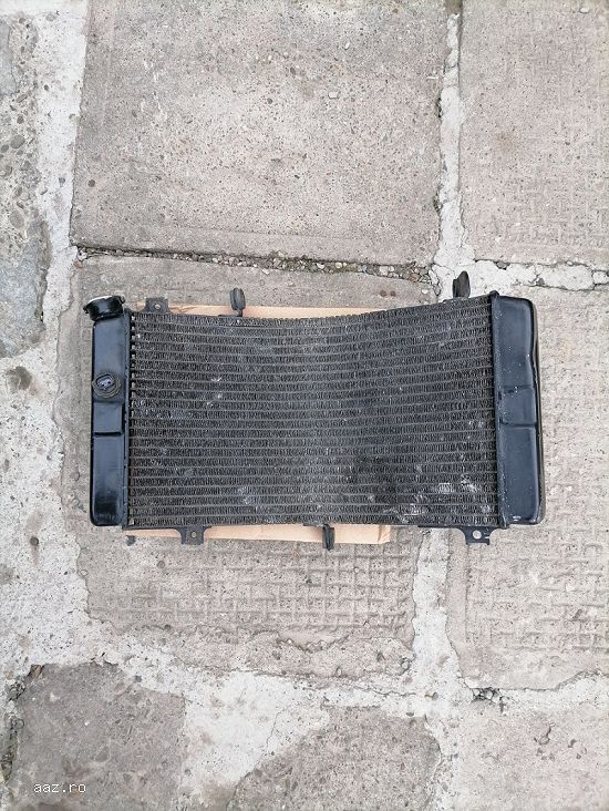 RADIATOR suzuki  gsxr  600   /  750   SRAD
