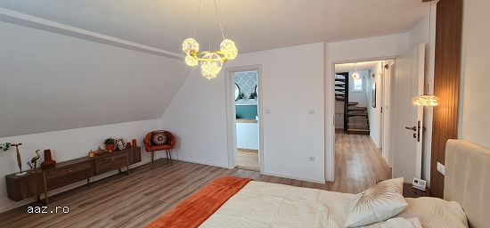Proprietar vand vila la cheie 351mp construiți , 7 camere,  Turnisor intrare 362.000 euro