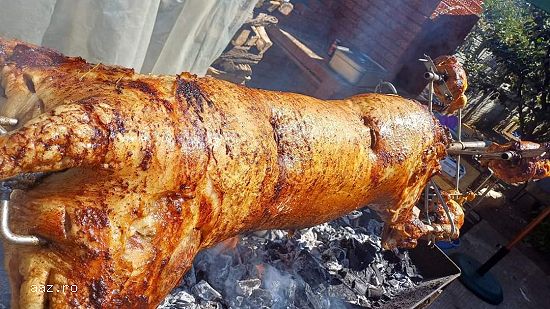 Pregătesc proțap oaie,   porc,   pui,   vitel.