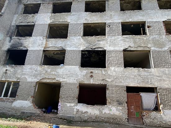 BLOC GARSONIERE 2 - TEREN + CONSTRUCȚIE -