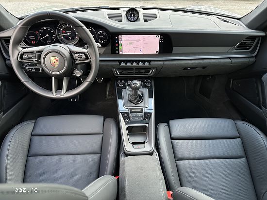 2024 Porsche 911 Carrera 4 GTS Coupe - Mașină exotică