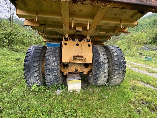 AUTOBASCULANTA - BELAZ -