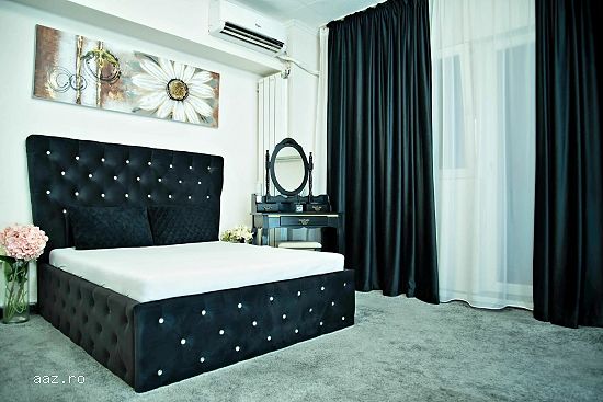 Model online cu sau fara experienta