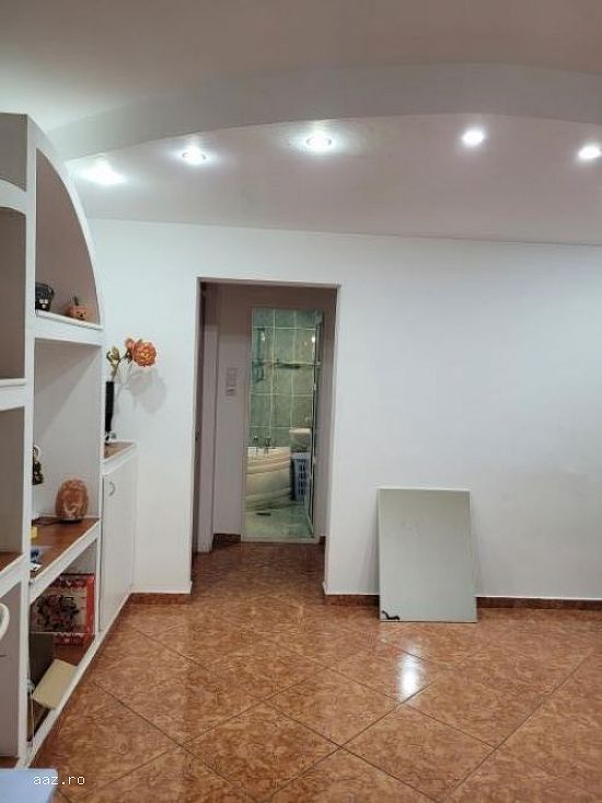 Apartament 2 camere,    semidecomandat,    53mp,    Iancului,    Scoala 46,    113.500euro