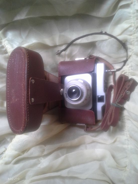 Camera vintage Certo Phot si Olympus OM707 AF