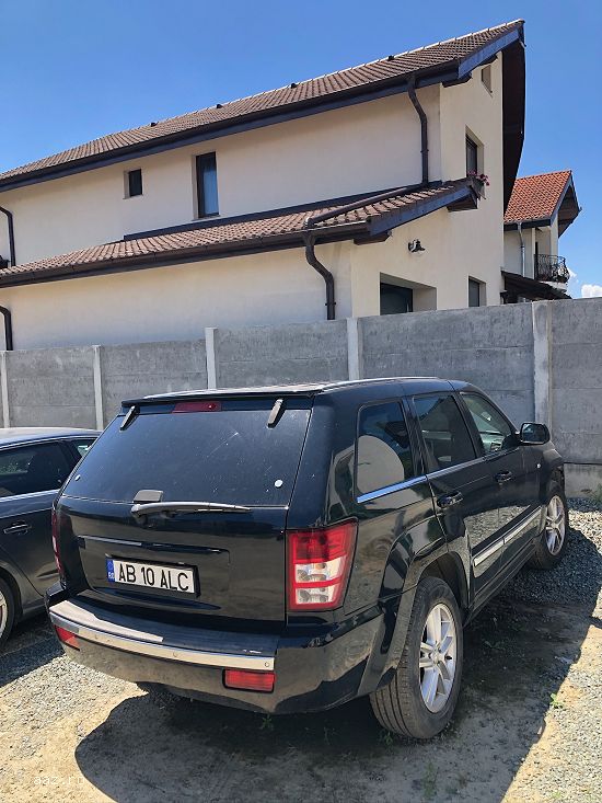 Jeep - Grand Cherokee