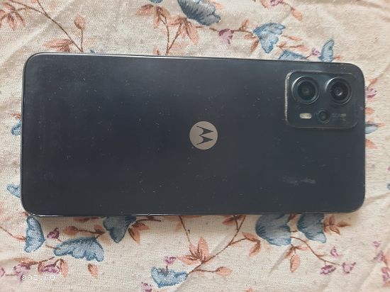 Vând Motorola moto g13
