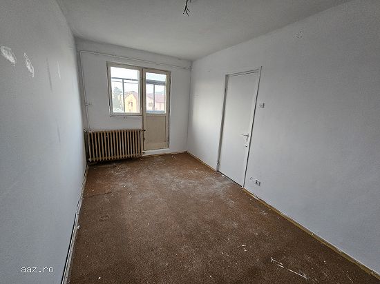 Apartament 2cam la preț de Garsoneră