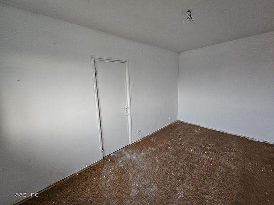 Apartament 2cam la preț de Garsoneră