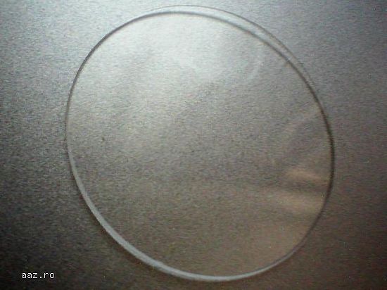 geam ceas plexiglas bombat,    toate marimile,    dar si sticla minerala. Tel.0764.533.165.