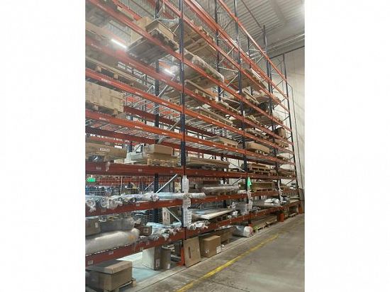 Lot 3 Sistem de rafturi metalice