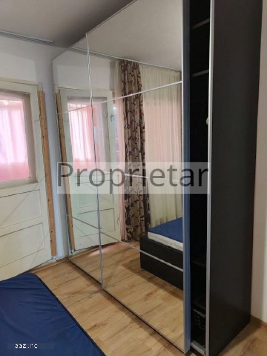 Inchiriez apartament 4 camere,    decomandat,    82mp,    Berceni,    532euro