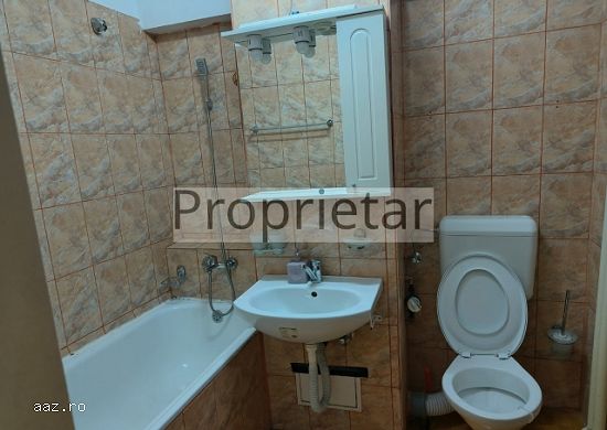 Inchiriez apartament 4 camere,    decomandat,    82mp,    Berceni,    532euro