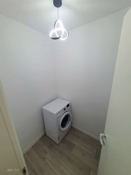 Inchiriez apartament 2 camere, 2 bai,  decomandat, 67mp, Brancusi,  600euro