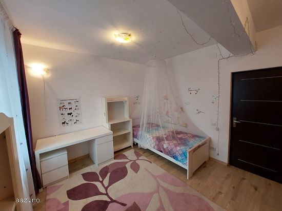 Apartament 3 camere,   decomandat,   103mp,   Sisesti,   157.000euro