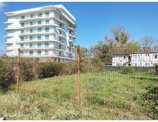 Teren de vanzare in statiunea Cap Aurora,   deschidere 45ml,   500 mp,   135.000euro