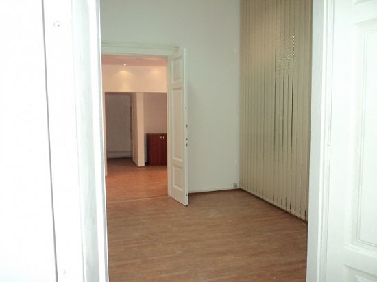 Apartament 5 camere,   181mp,   Timisoara,   Piata Unirii,   388.000euro